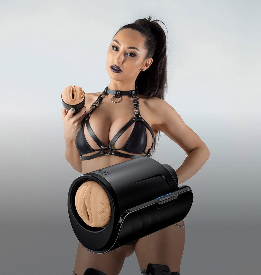 KIIROO-reya sunshine holds her stroker, and keon masturbator with feelreya stroker