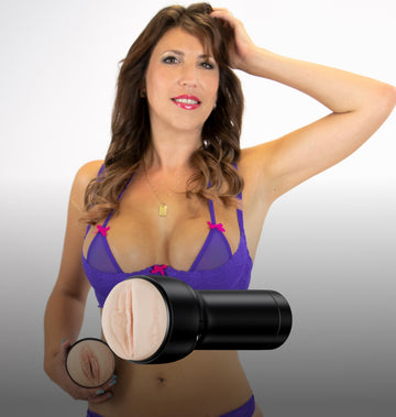 KIIROO-Daphne and feelDaphne stroker