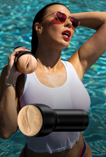 KIIROO-Rachel Starr and FeelRachel stroker